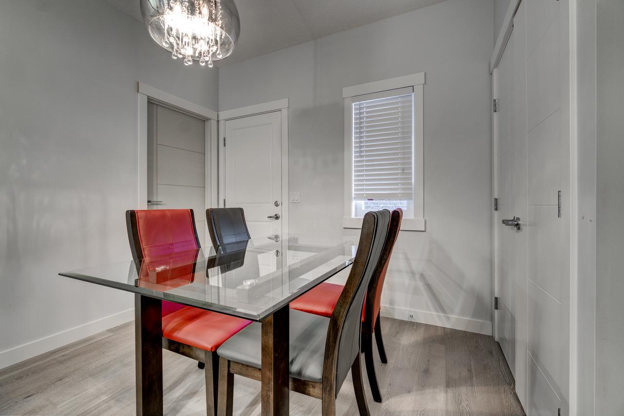 Three-bedroom House With Walk-in Closet #29 Sunalta Downtown * Calgary